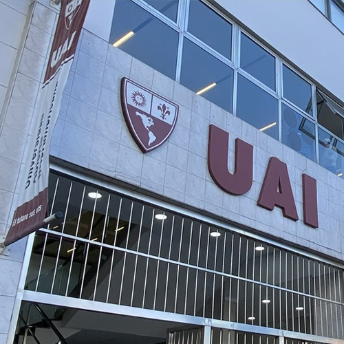 La UAI firma un convenio con CONEAU